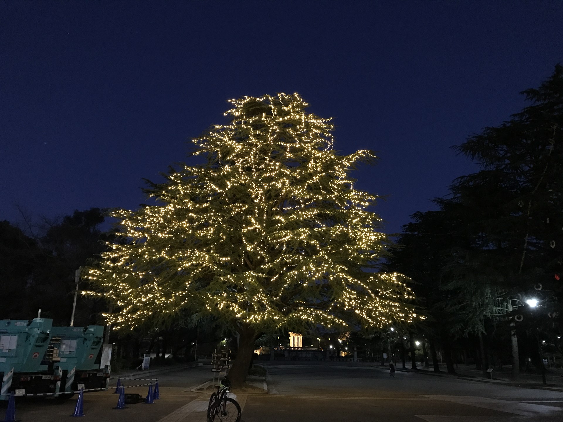鶴舞公園
